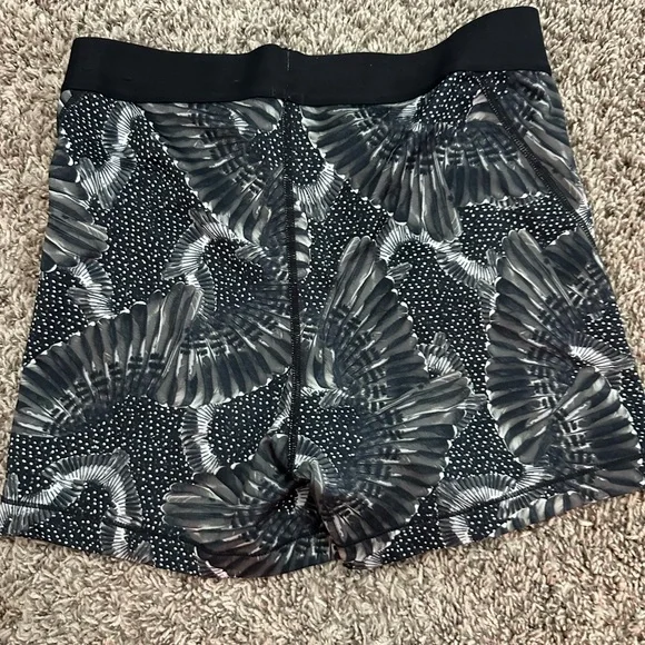 Nike Pro Spandex Shorts, M - Picture 2 of 5